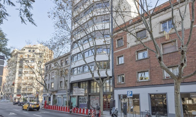 La Nova Esquerra de l'Eixample Apartment | Tarradellas 1, para 9 personas
