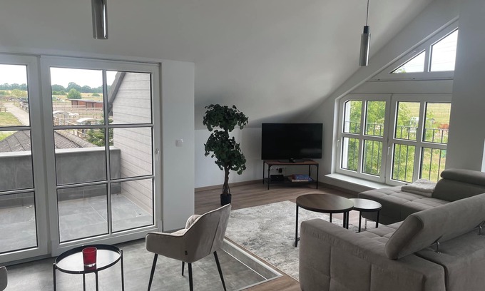 Oberhavel Apartment | Tasteful apartment with loft character on the outskirts of Berlin