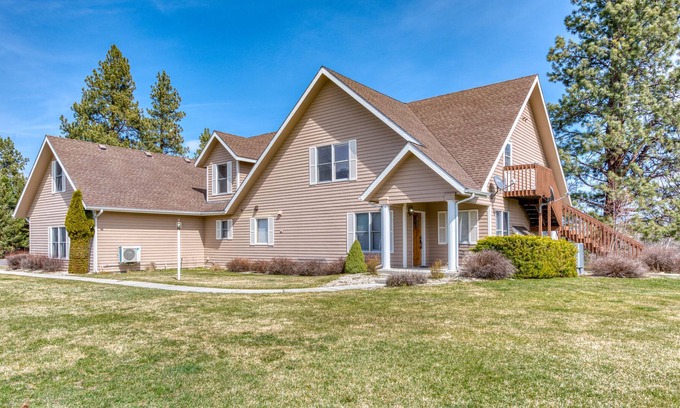Victor House | Tastefully Remodeled Mountain View home with trout stream out the back yard.