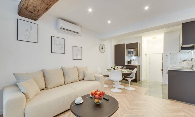 Arts-et-Metiers Apartment | TBS 91 - Charming apartment near the Marais