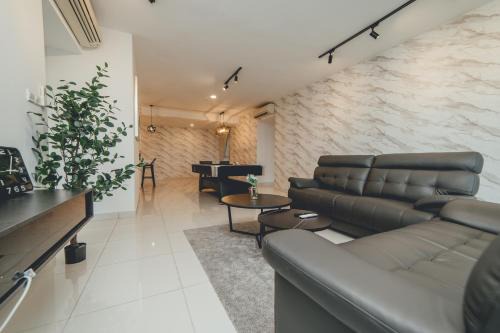 Nusajaya Apartment | Teega Luxury 12 pax 4BR Pooltable by Our Stay
