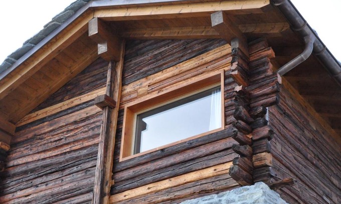 Saint-Pierre-de-Clages Apartment | Telemark Guesthouse
