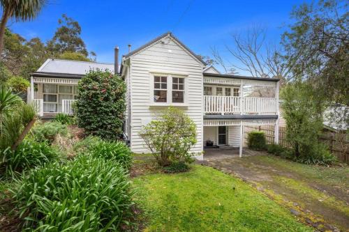 Tecoma House | Temple of the Hidden Grove – Tecoma Hills Sanctuary