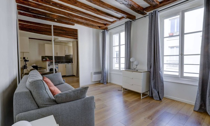 Arts-et-Metiers Apartment | Temple - République Cosy Marais Studio