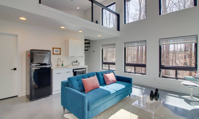 Cookeville Apartment | Tennessee Mountain Cabin w/Grill & Fire Pit!