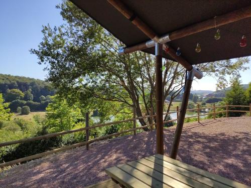 Colleville Other | Tente Hula