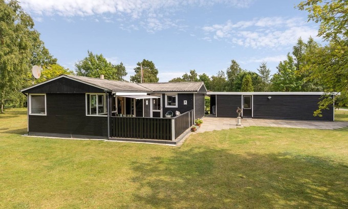 Egense House | "Teofan" - 500m from the sea by Interhome