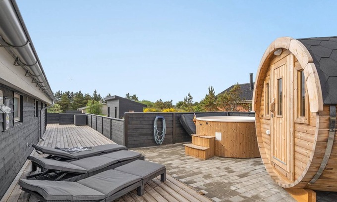 Bjerregaard House | "Teoline" - 500m to the fjord by Interhome