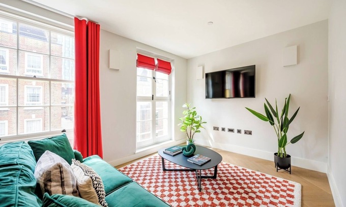 Spitalfields House | Terraced Shoreditch Townhouse