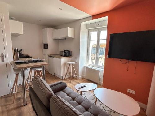 Saint-Meloir-des-Ondes Apartment | Terracotta Sunset - appartement entre Saint Malo et Cancale