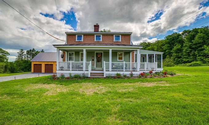 Cavendish Cottage | Terrific 3-bedroom cottage with AC in charming Cavendish