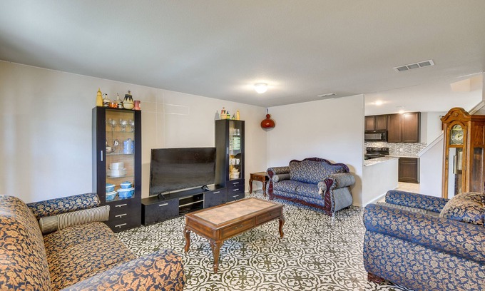 Fort Worth House | Texas Retreat w/Patio Near Kayaking & Golfing!