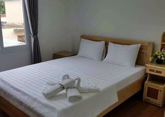 Con Son Hotel | Thăng Long 68