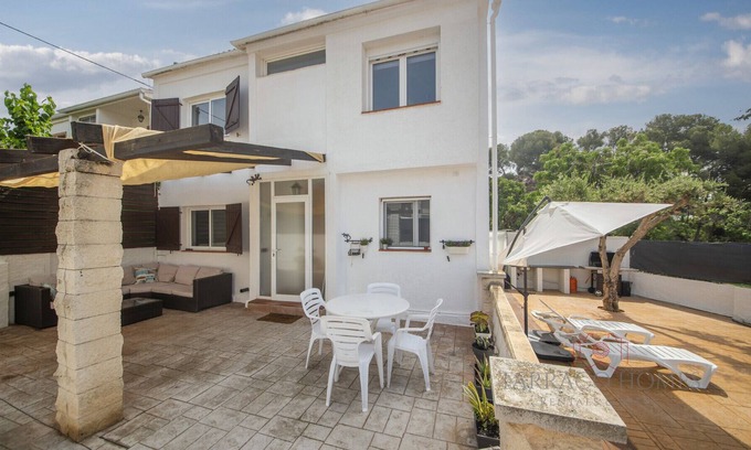 Tarragona Villa | TH124 Ideal modern family house