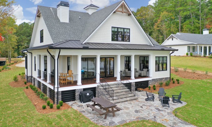 Lake Oconee House | Thanksgiving 2025 Just Became Available!