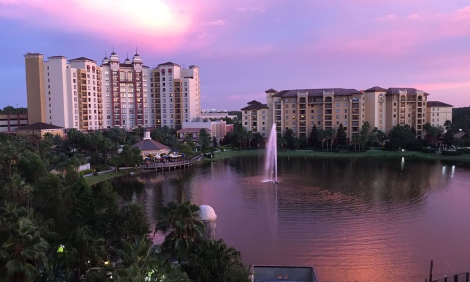 Lake Buena Vista Condo | Thanksgiving Week ONLY 11/22-29/2025 + 2bd/2ba Deluxe ~ Bonnet Creek