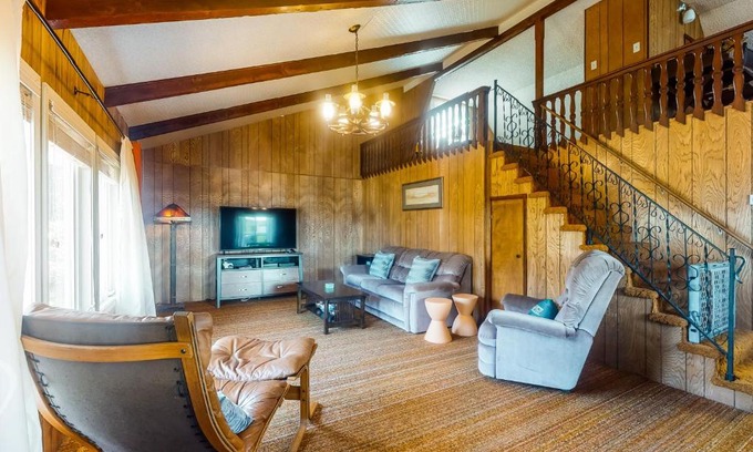 Rockaway Beach House | That '70s House