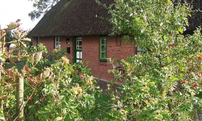 Hillgroven House | Thatched roof house Kehl