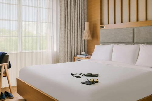 City Center Hotel | The Abbey Hotel Miami Beach, Sonder by Marriott Bonvoy