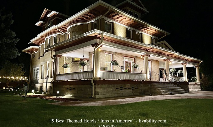 Pueblo Apartment | The Abriendo Inn - Holly suite