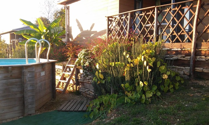 Aubas Ski Chalet | THE AIR-CONDITIONED CHALET IN THE VINEYARD