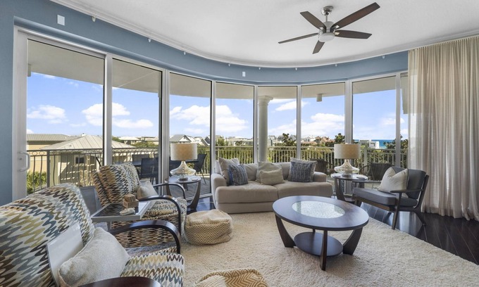 Rosemary Beach Condo | The Alexander 401- 30A Beach in Style, Seacrest Pool, 2 Bikes, Free Golf, Slps 7