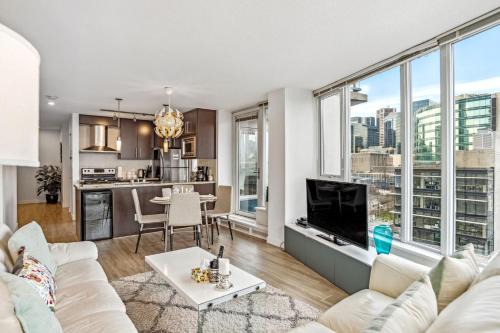 Crosstown Apartment | The Altitude,luxury at its best
