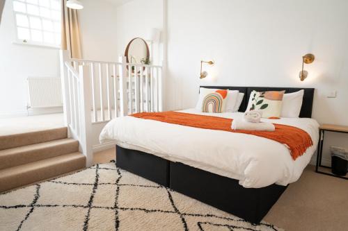 Sheffield Apartment | The Amazing Triplex - City Centre - Free Parking