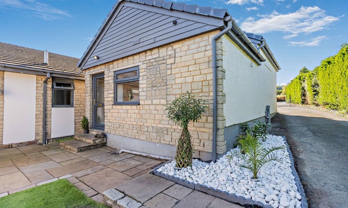 Libanus House | The Annex - Libanus - One Bedroom House, Sleeps 2