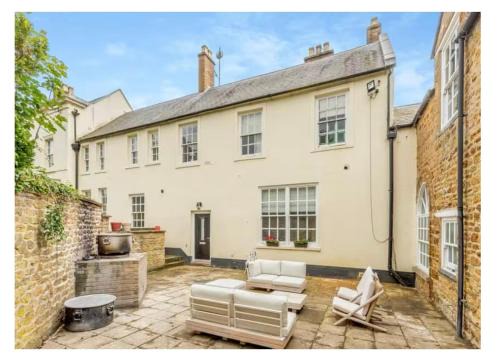 Northampton House | The Annexe at Moulton Grange