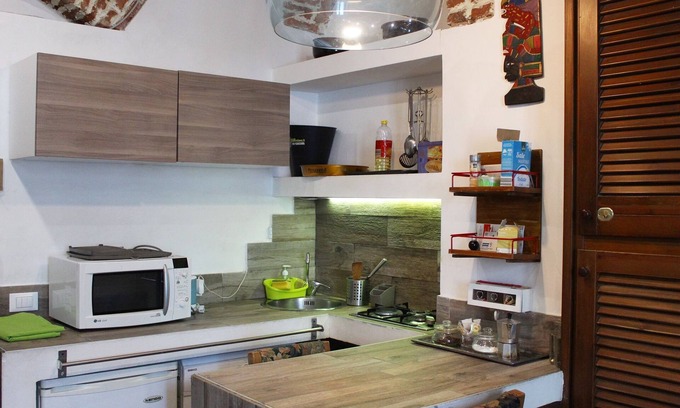 Centro Direzionale Apartment | THE ARTISTIC HOUSE