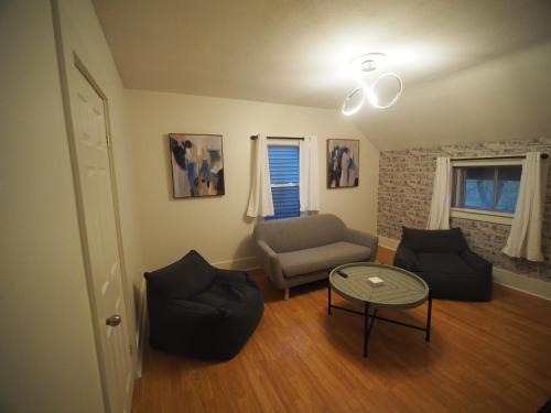Kitchener House | The Auditorium Suite
