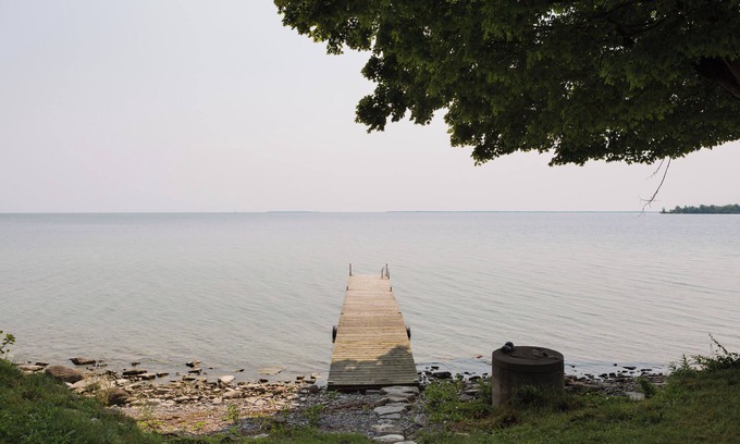 Waupoos House | The Avalon on the Lake