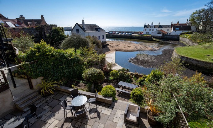 Anstruther Hotel | The Bank