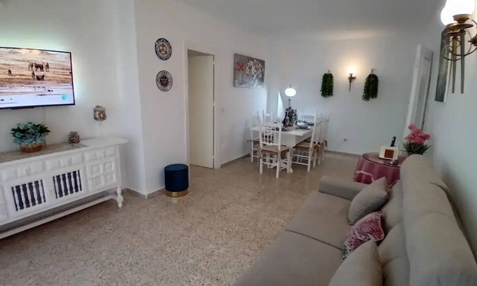 Estepona Apartment | the Barber's Secret