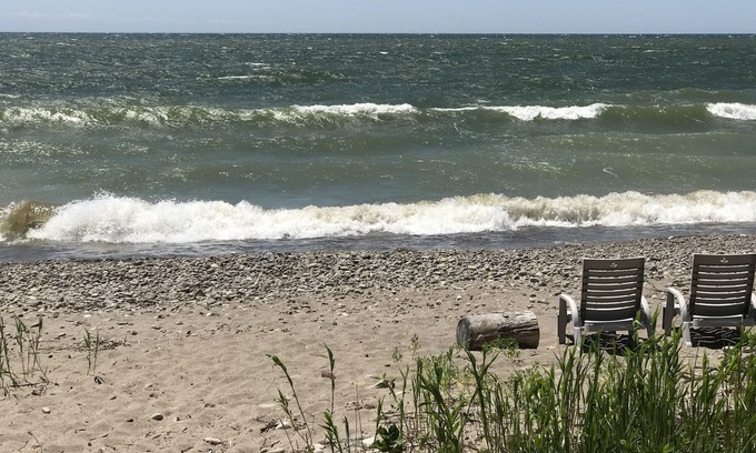 Dunnville Cottage | The Beach house in Lowbanks, ON, right on Lake Erie.