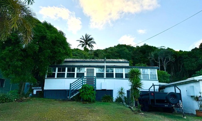 Meikleville Hill House | The Beach Shack Yeppoon