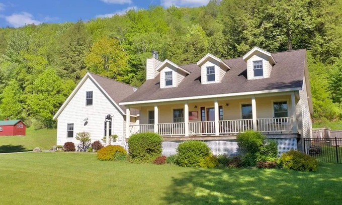 Cooperstown House | The Beachwood: Cooperstown Escape - 4-bedroom house