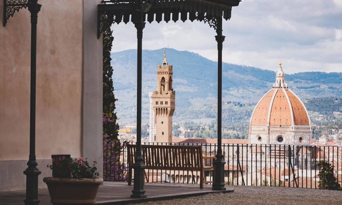 San Niccolo Apartment | "the Beautiful Florence" * in center town *