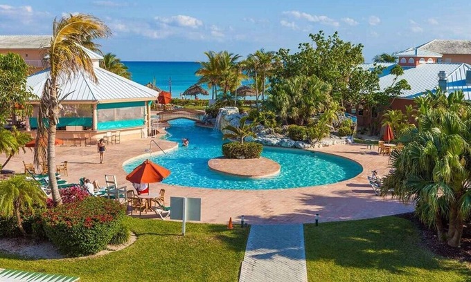Williams Town Condo | The best kept Bahamas secret! Island Seas Resort one bedroom villa. Reserve now