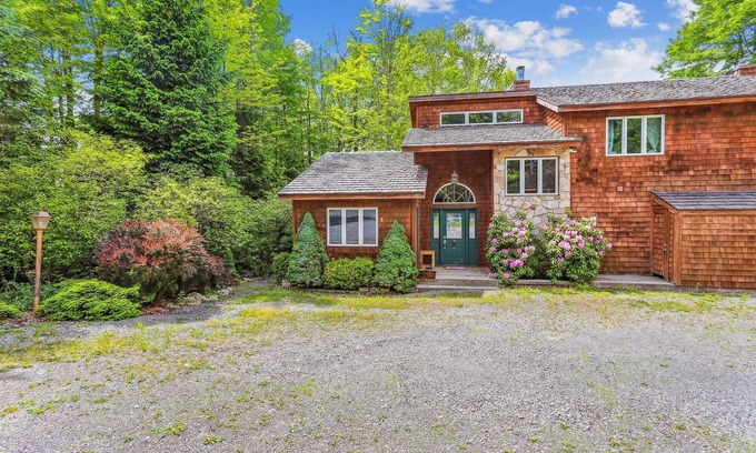 Timberline House | The best sunset views are at Mountain View Retreat!