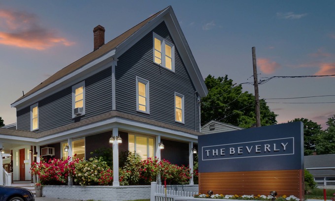 Beverly Hotel | The Beverly