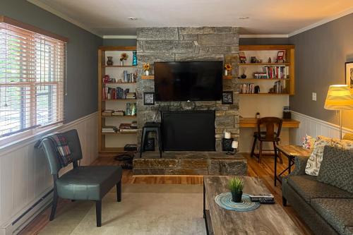 Newland House | The Birch Chalet
