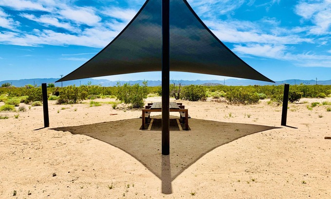 Joshua Tree House | THE BIRD'S NEST - A modern, secluded & quiet Joshua Tree home