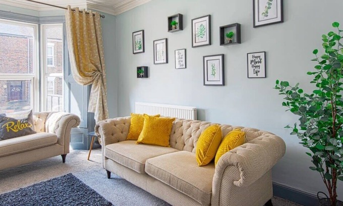 York Apartment | The Bishophill Gathering - Sleeps Up To 12 | York