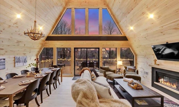 Blakeslee Cabin | The Black Lotus A-Frame | HotTub | Sauna | Firepit