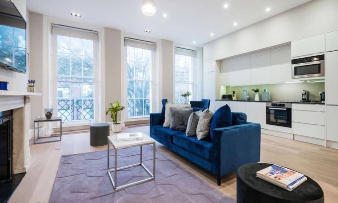 Holborn and Covent Garden Apartment | The Bloomsbury Elegant and Spacious One Bed Flat