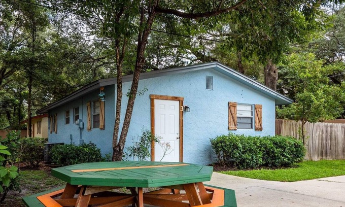 Fort McCoy Cabin | The Blue Crab - #3 Su