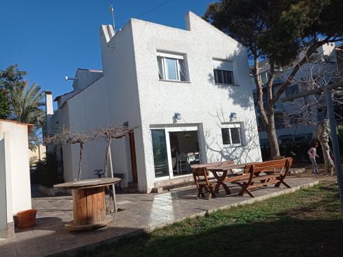 Cabo de Palos House | The Blue Family House