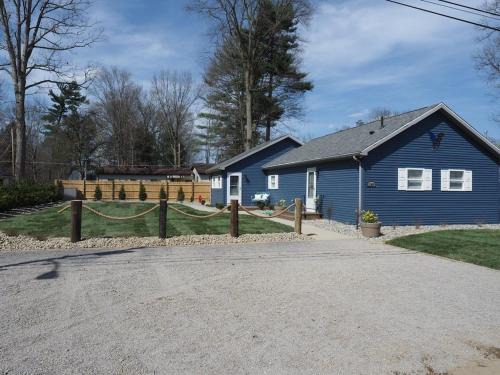 Conneaut Lake Apartment | The Blue Haven at Conneaut Lake